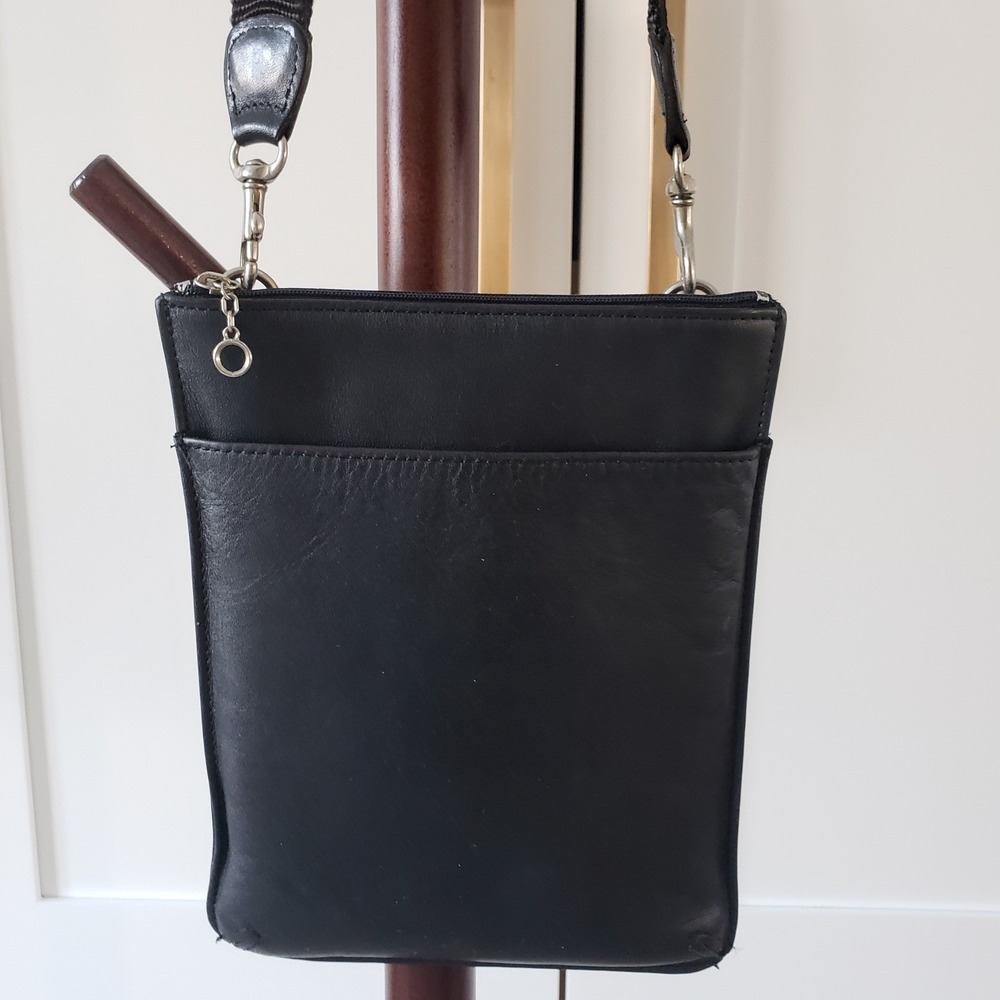 Coach Crossbody Vintage‎ Black Leather Hamptons Slim Messenger Bag Made in USA